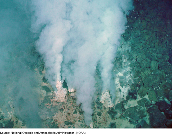Science & Tech Spotlight: Deep-Sea Mining Science & Tech Spotlight: Deep-Sea Mining