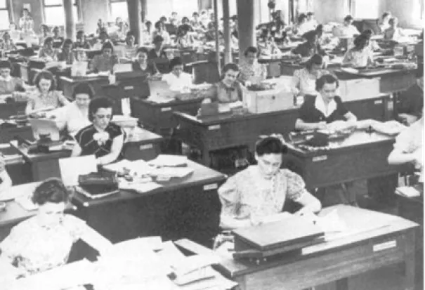 GAO Employees in Pension Building