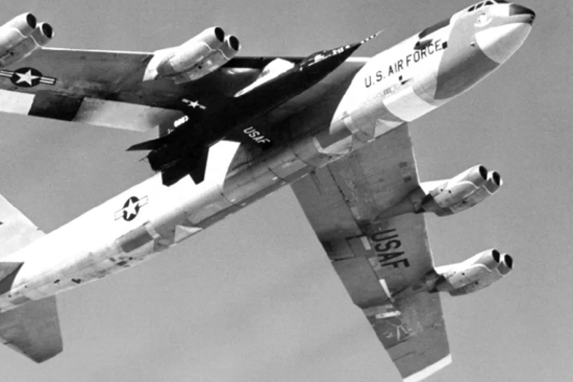 B-52 blog promo.